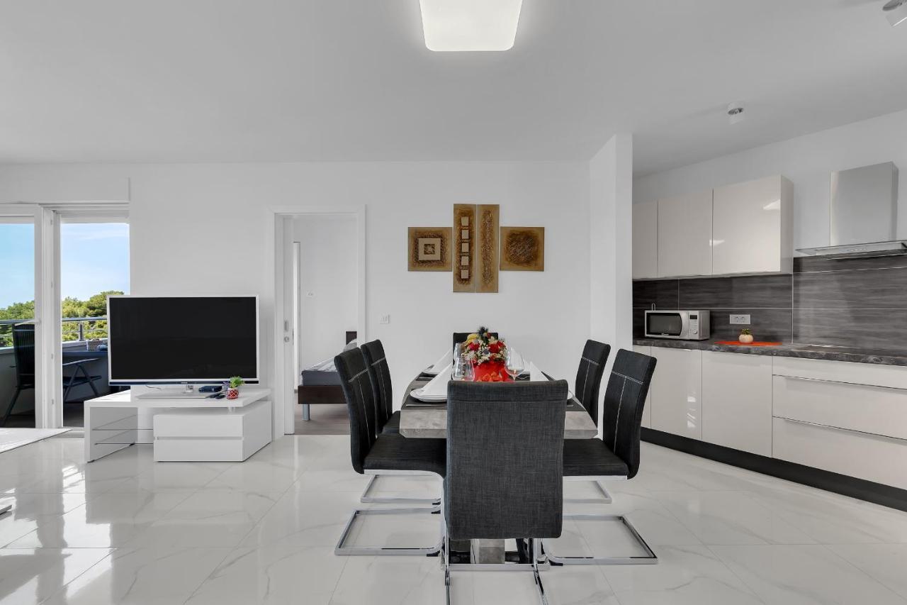 Apartment Navis, Sea View Makarska